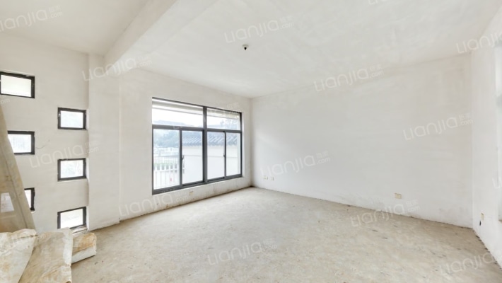 甫澄苑西区二手房实景图