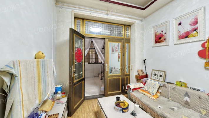 金西一巷二手房实景图