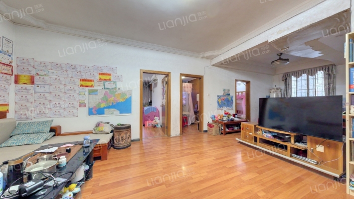 新城东五号区40幢人民银行宿舍二手房实景图