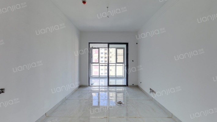 盛世华府二手房实景图