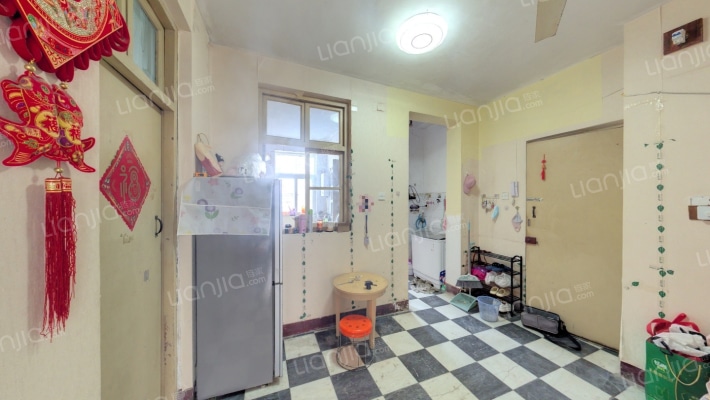 万发苑二手房实景图