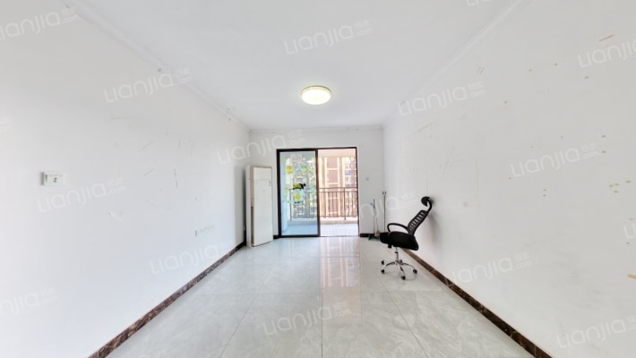 卓越浅水湾一期二手房实景图