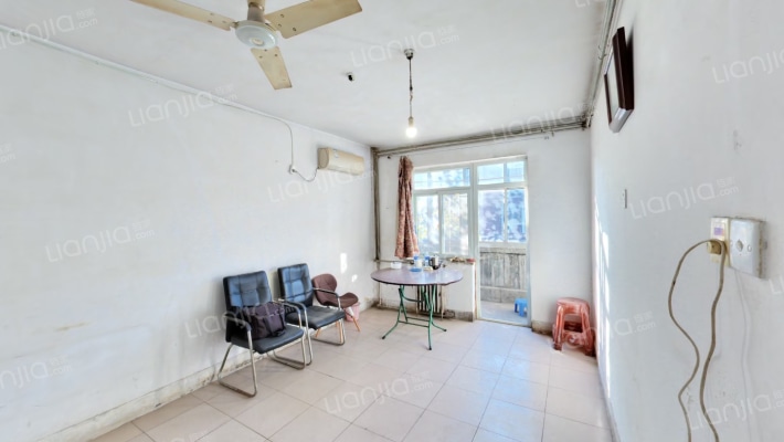 沿西小区二手房实景图