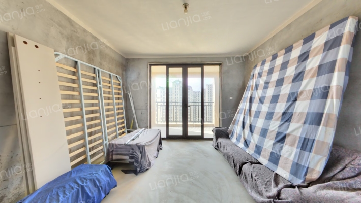 鼎基丽湾域北区二手房实景图