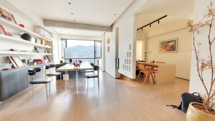 万隆大厦二手房实景图