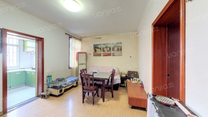 团结路33号二手房实景图