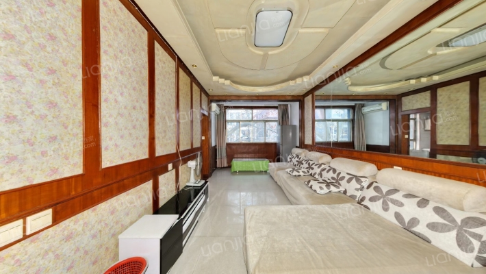 计生委家属楼二手房实景图