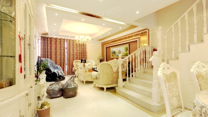 湖畔现代城2区二手房实景图