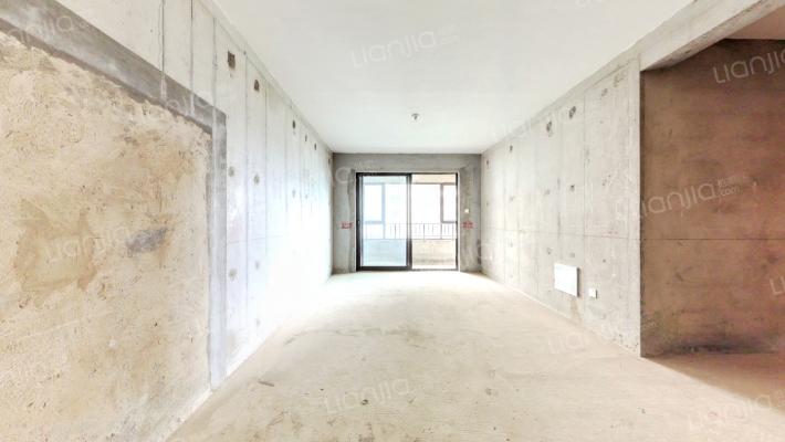 新城雅樾二手房实景图