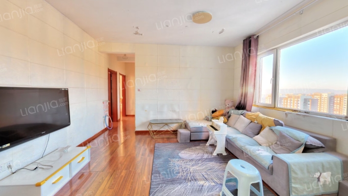 馨春龙城苑C区二手房实景图