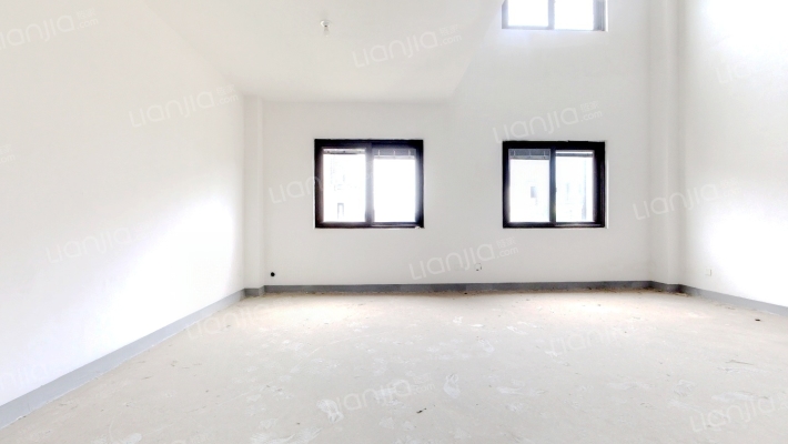 正荣香山麓院二手房实景图