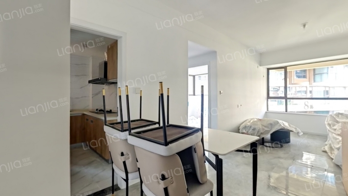 米易天空之城二手房实景图