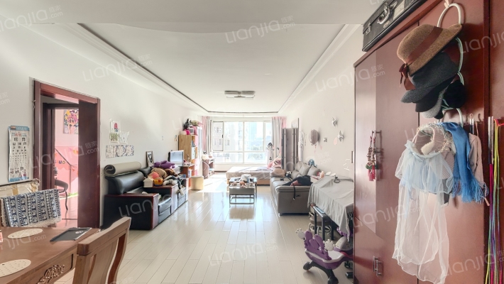 杰顺花园二手房实景图