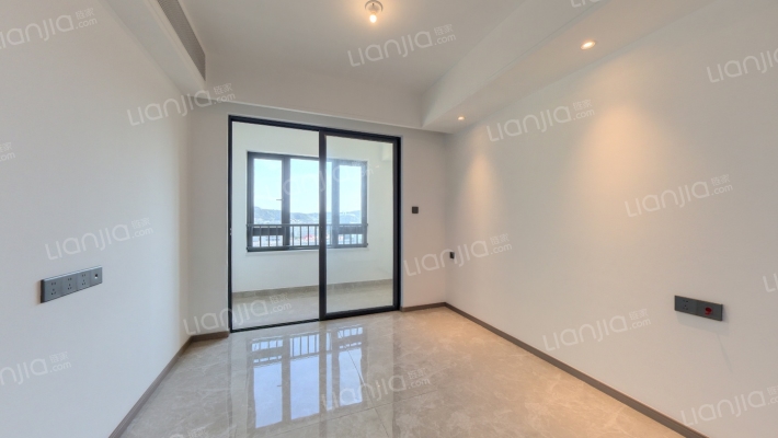 联发正荣臻华府二手房实景图