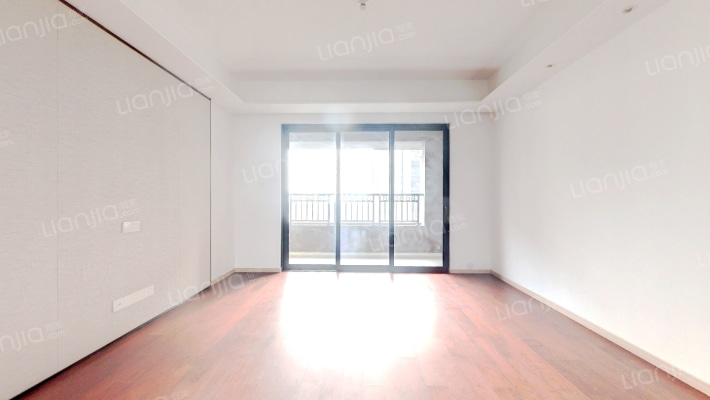 建发御珑湾二手房实景图