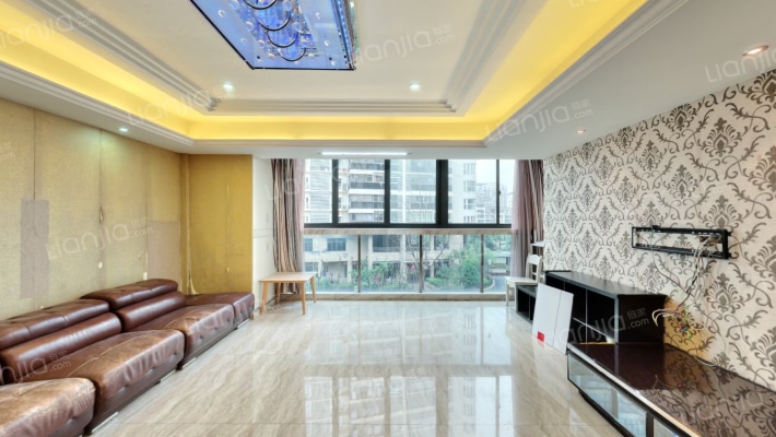 红日香舍里二手房实景图