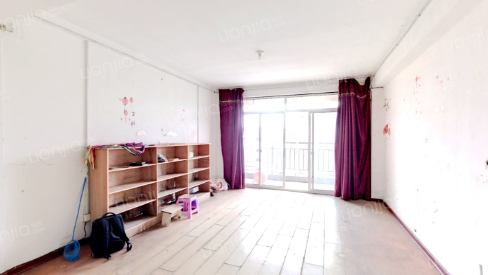 宏河嘉园二手房实景图