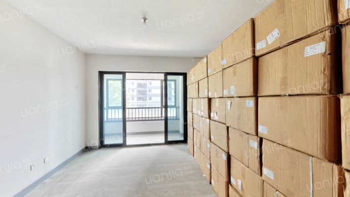 跃龙娄庭二手房实景图