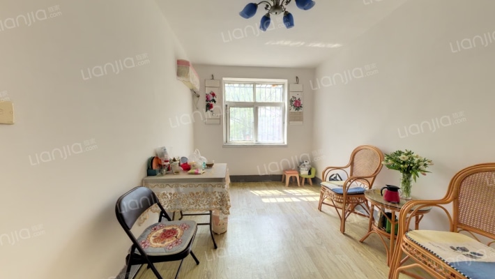 农林路96号院二手房实景图