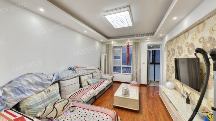 阅景国际二手房实景图