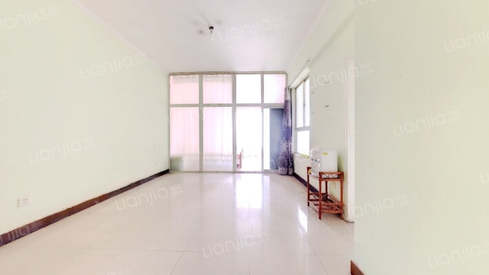 四季公寓二手房实景图