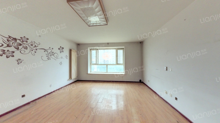 世新园二手房实景图