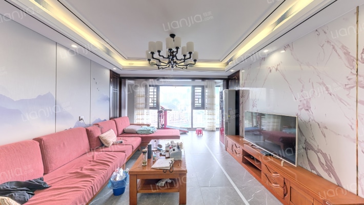 保利凤凰湾C区二手房实景图