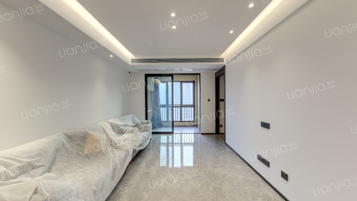 万科滨河道二手房实景图