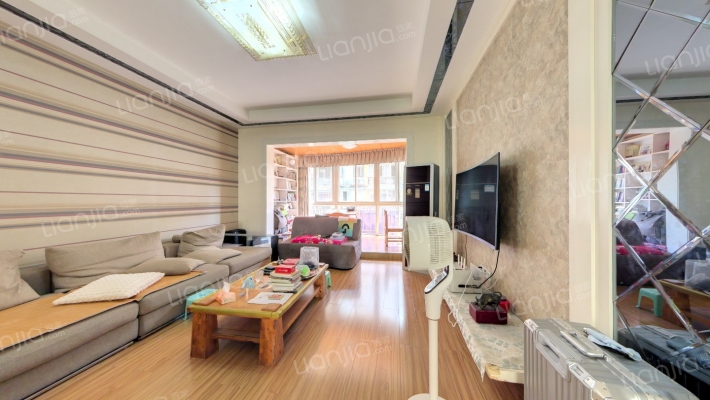 湖滨印象二手房实景图