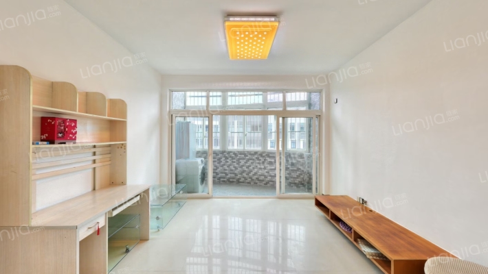 日苑二手房实景图