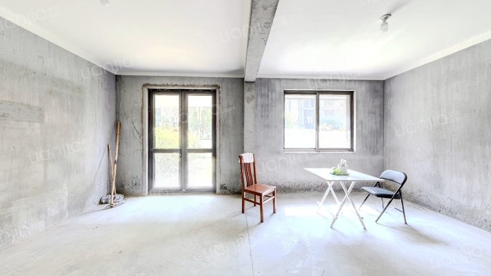 大树水月轩二手房实景图