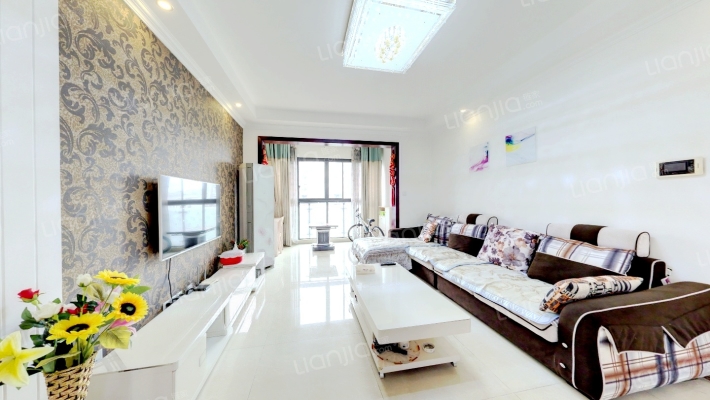 世纪滨江二手房实景图