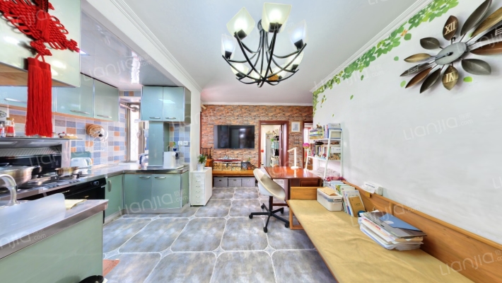 造甲南里二手房实景图