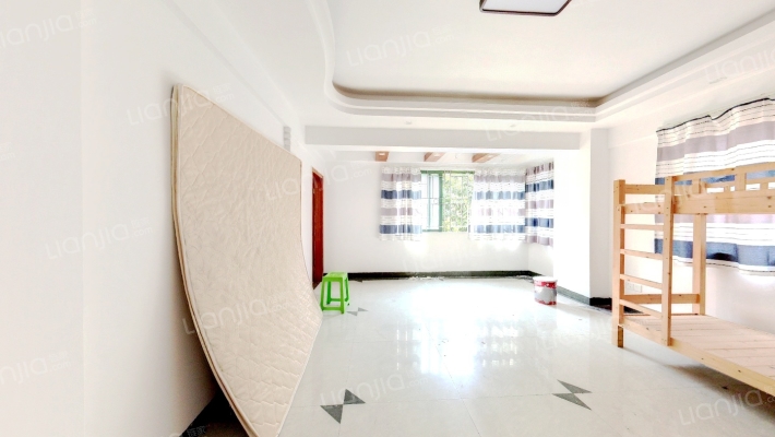 汇华明苑二手房实景图