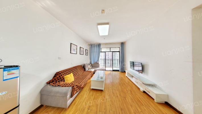 辉煌国际城二期二手房实景图