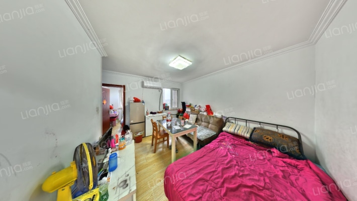 青岛印象湾D区二手房实景图