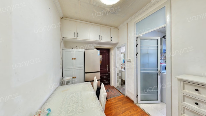 迎宾路14号院二手房实景图