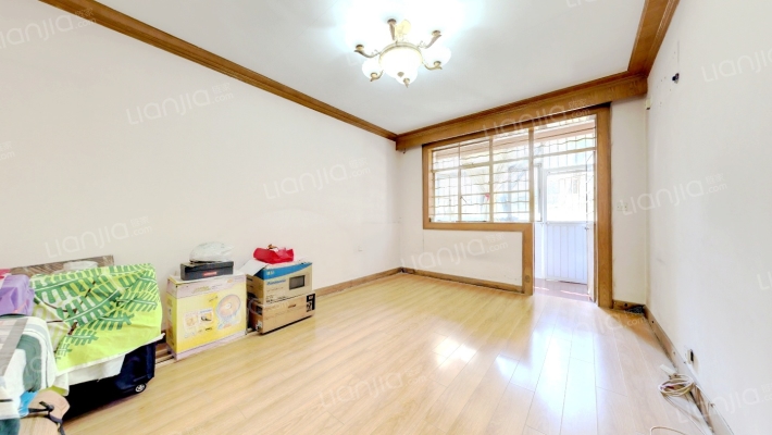 临汾路1060弄二手房实景图