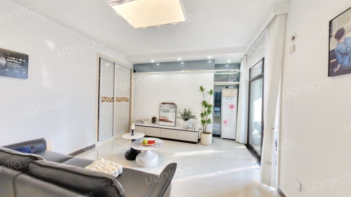 绿地香颂南区二手房实景图