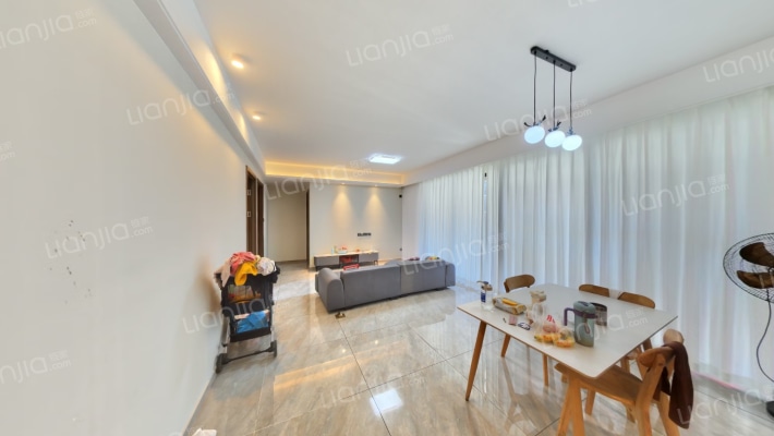 保利清能和府二手房实景图