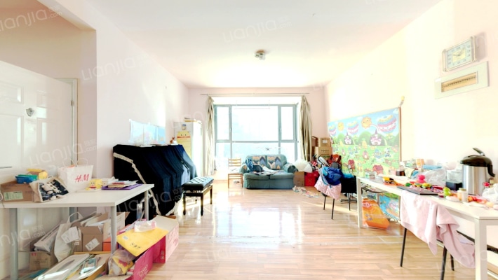 黄金99华府二手房实景图