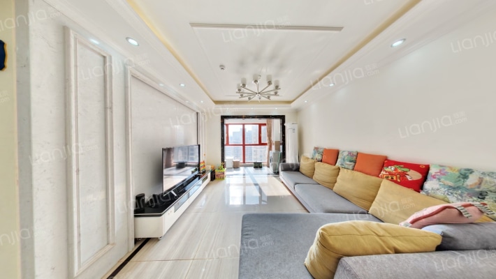 卓越浅水湾一期二手房实景图