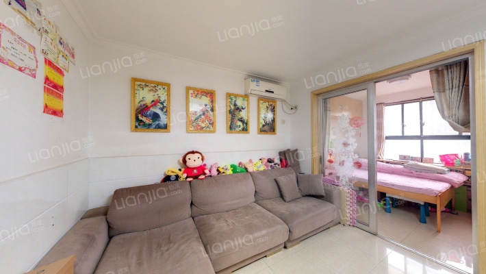 尊邸华庭二手房实景图