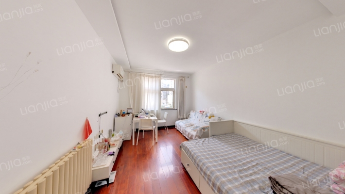 香港中路(市南东区)二手房实景图