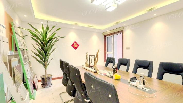 迎西城朝南水岸二手房实景图