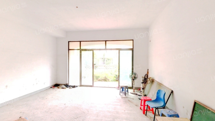 世纪新城一期B区二手房实景图