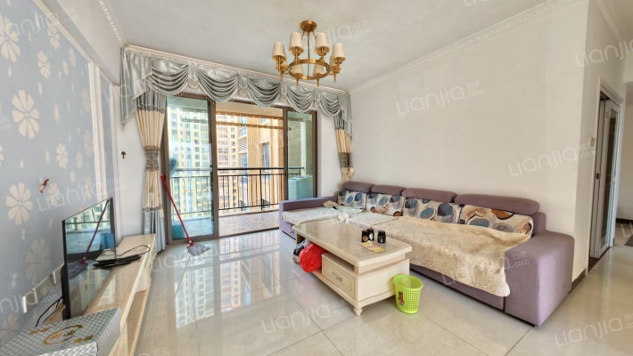 龙光城南二期二手房实景图