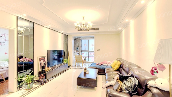 拉菲公馆二手房实景图