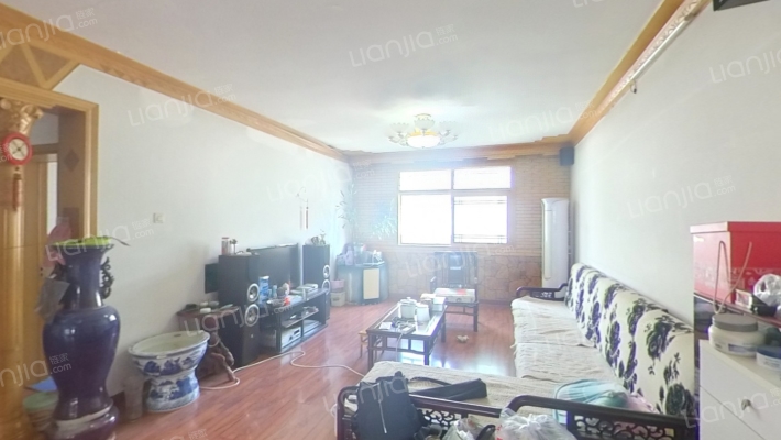 联盟路89号院二手房实景图