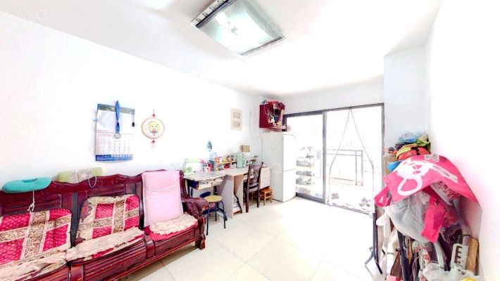 隆晖花园二手房实景图